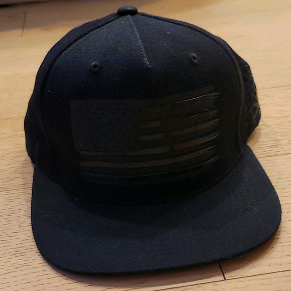 Hat - Picture 1 of 1